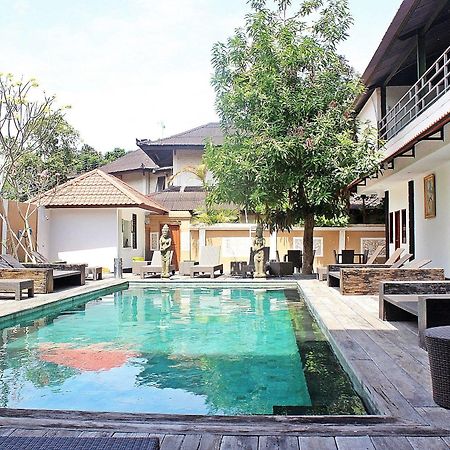 Mirah Hostel Legian Exteriér fotografie